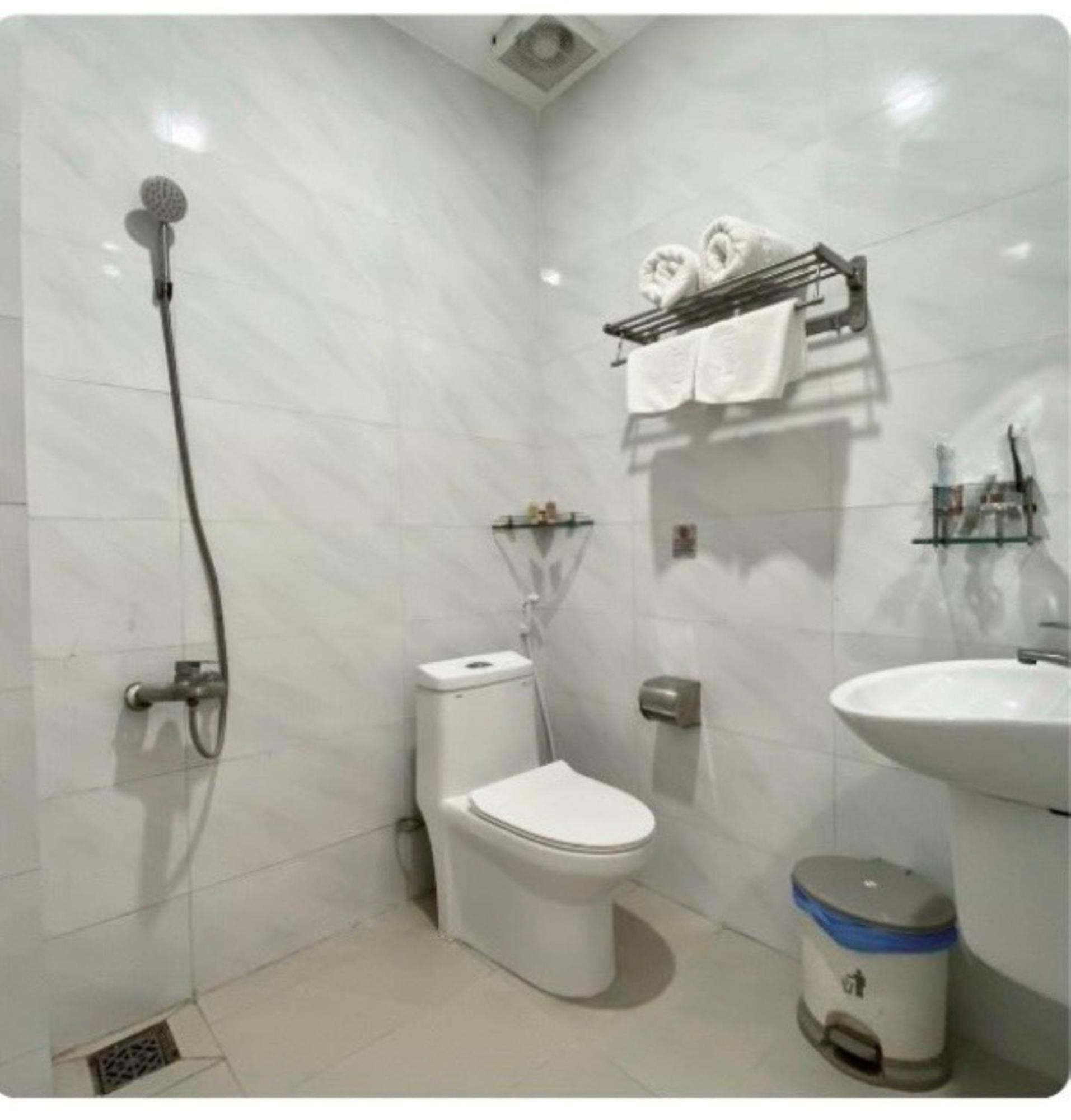 Bien Dong Hotel Dao Phu Quy Cu Lao Thu Eksteriør billede