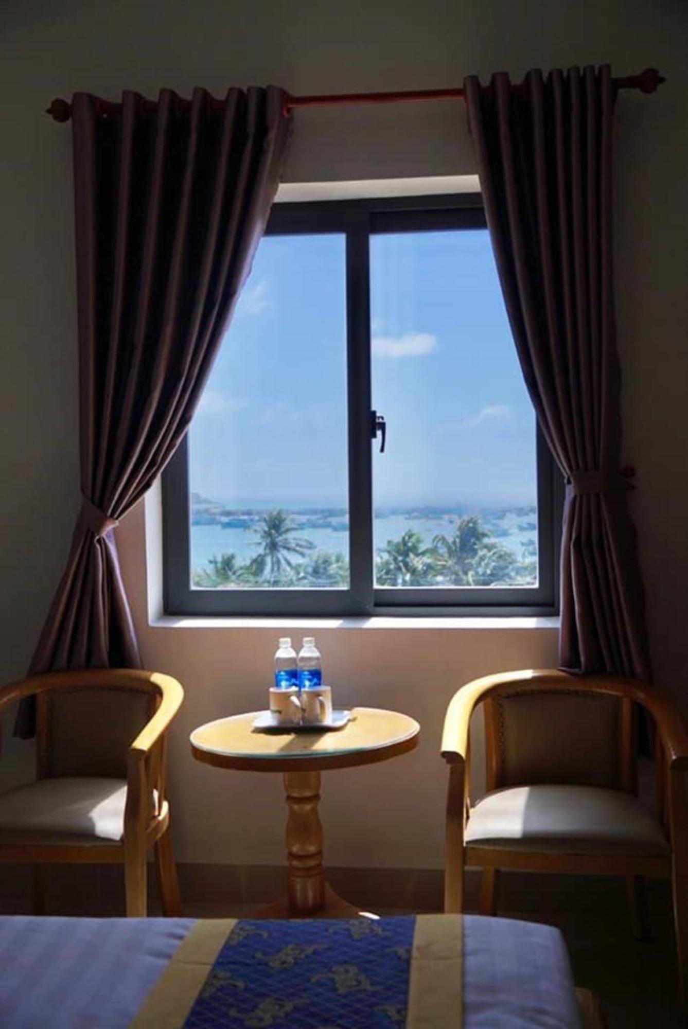 Bien Dong Hotel Dao Phu Quy Cu Lao Thu Eksteriør billede