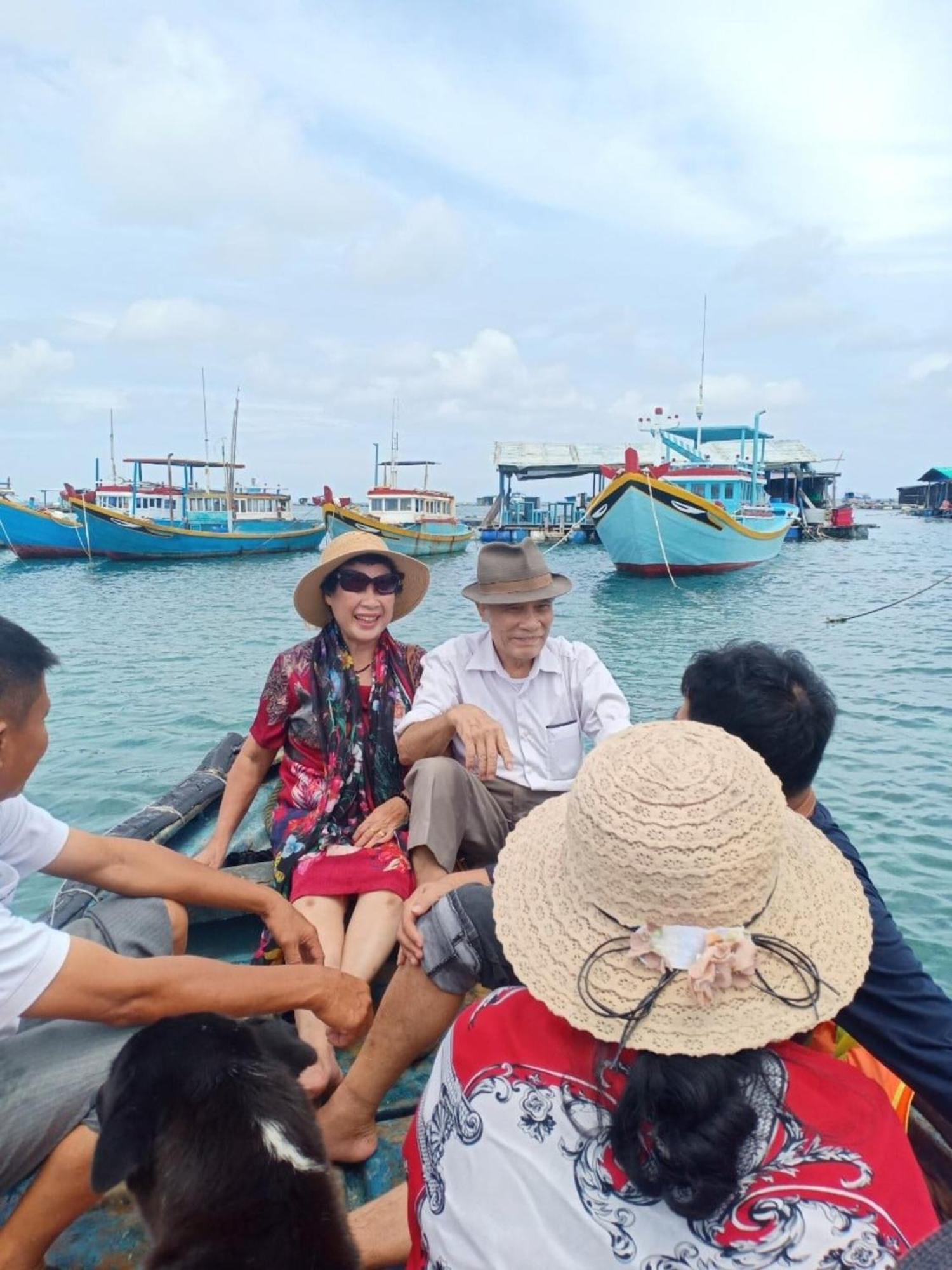 Bien Dong Hotel Dao Phu Quy Cu Lao Thu Eksteriør billede
